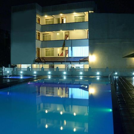 Mount Breeze Hotel Dehiwala-Mount Lavinia Eksteriør bilde