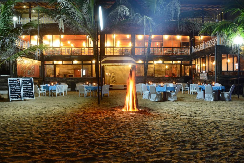 Mount Breeze Hotel Dehiwala-Mount Lavinia Eksteriør bilde