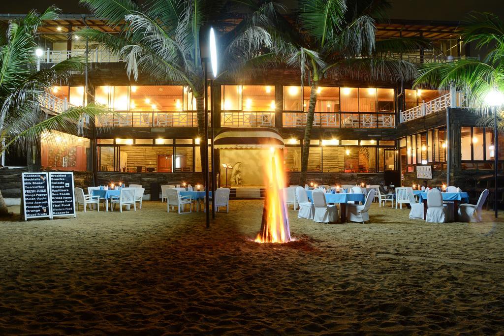 Mount Breeze Hotel Dehiwala-Mount Lavinia Eksteriør bilde