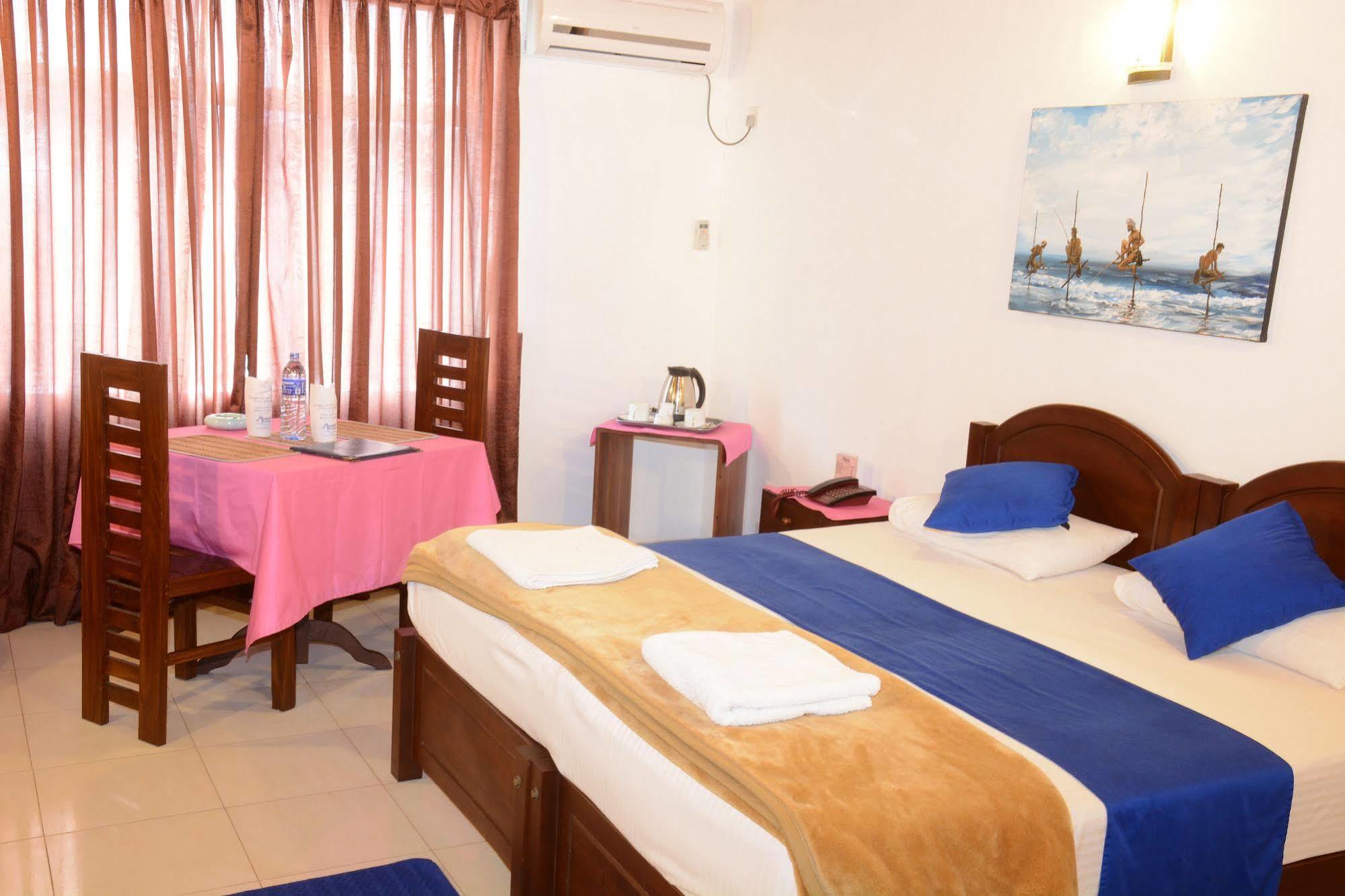 Mount Breeze Hotel Dehiwala-Mount Lavinia Eksteriør bilde