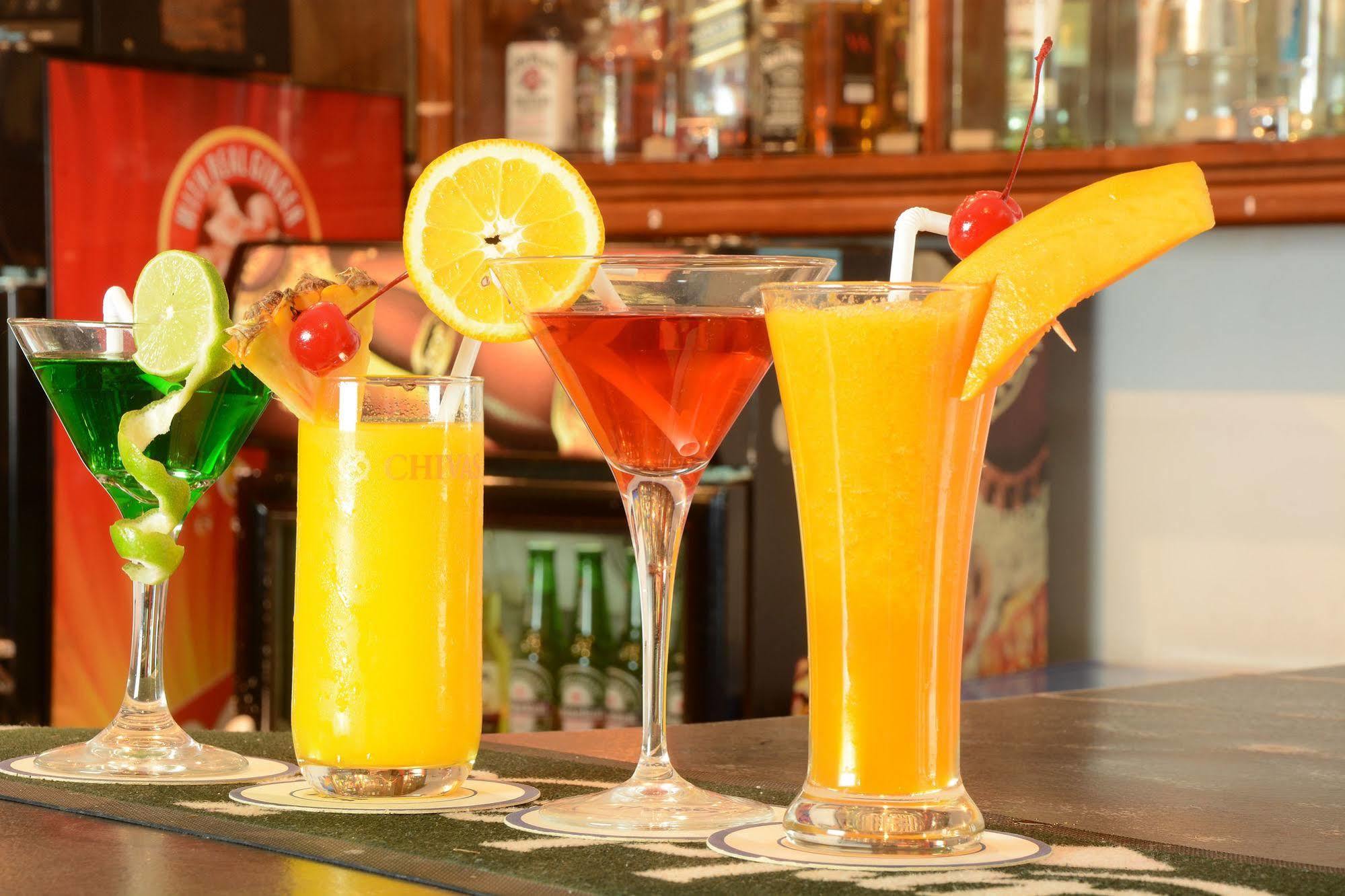Mount Breeze Hotel Dehiwala-Mount Lavinia Eksteriør bilde
