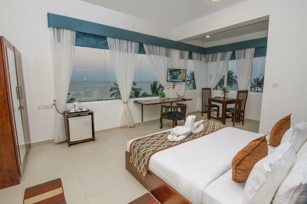 Mount Breeze Hotel Dehiwala-Mount Lavinia Eksteriør bilde