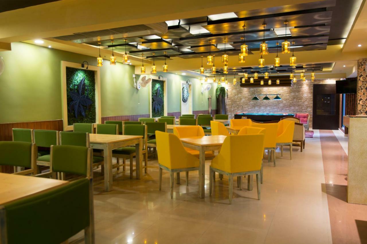 Mount Breeze Hotel Dehiwala-Mount Lavinia Eksteriør bilde