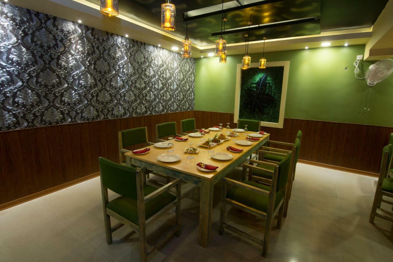 Mount Breeze Hotel Dehiwala-Mount Lavinia Eksteriør bilde